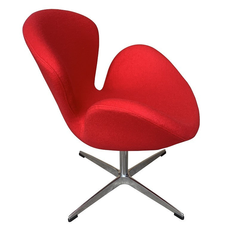 Sillón SW, tapizado en tejido cachemira rojo