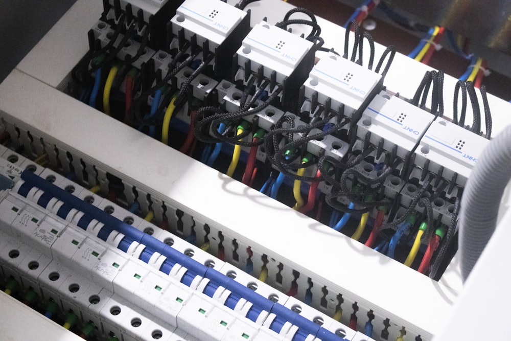 Cuadro eléctrico instalado por electricista en Pamplona